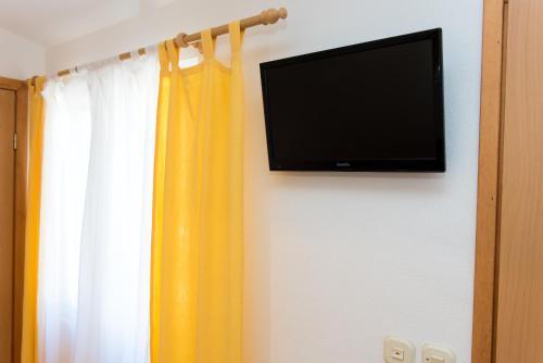 Hostal Rooms An?ela