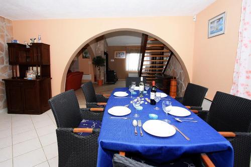 Holiday Home In Skrip/insel Brac 5973
