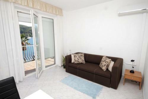 Apartment Slano 8538b