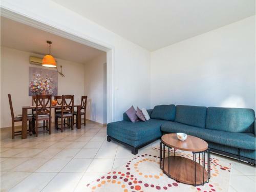 Five-bedroom Holiday Home In Slano