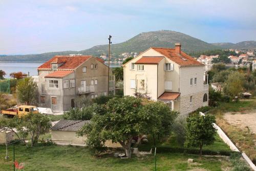 Apartment Slano 3184a