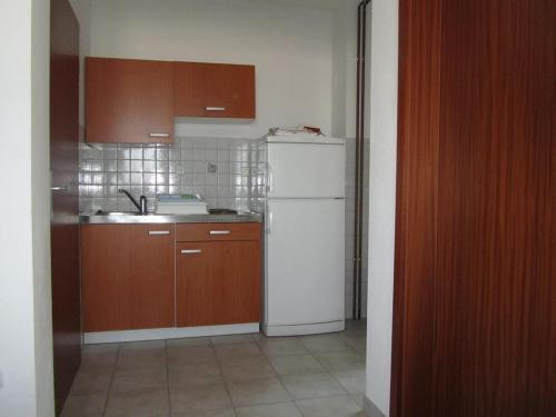 Apartment Slatine 15916b