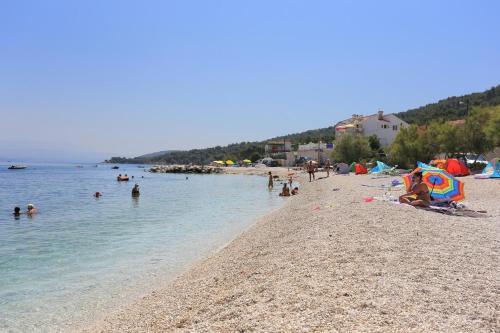 Apartment Slatine 16341a