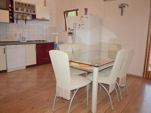 Apartments In Slatine/insel Ciovo 35465