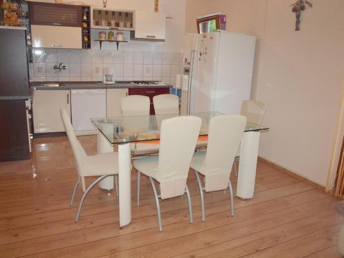 Apartments In Slatine/insel Ciovo 35465