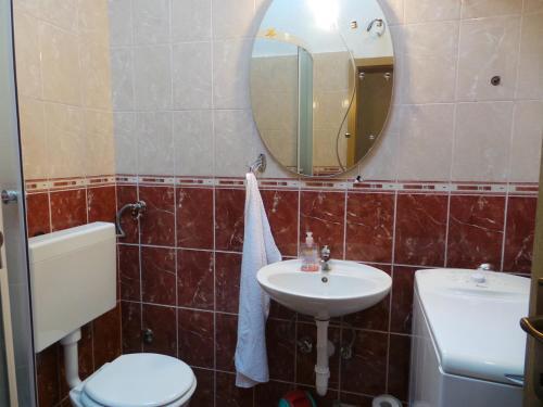 Apartments In Slatine/insel Ciovo 35465