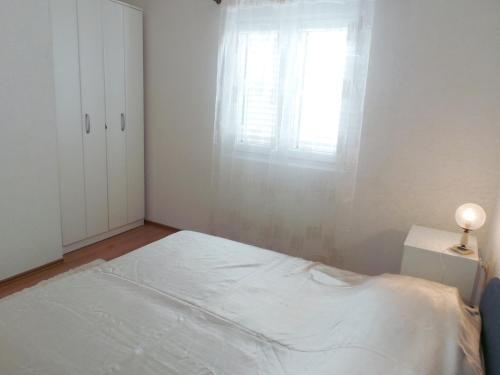 Apartments In Slatine/insel Ciovo 35465