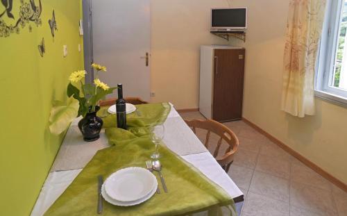 Apartments With A Parking Space Slatine (ciovo) - 15175