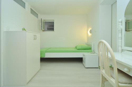 Apartment Slatine 12491b
