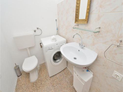 Holiday Home Smilcic 53