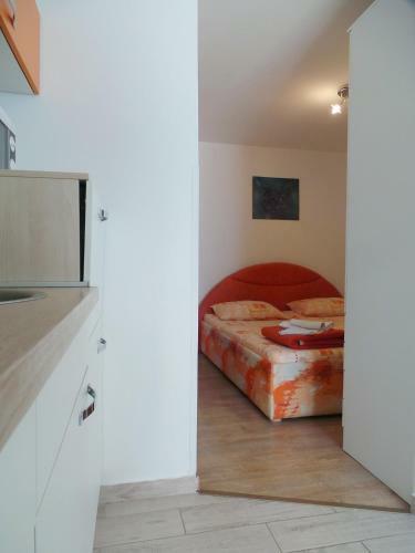Jadranovo Apartment 1