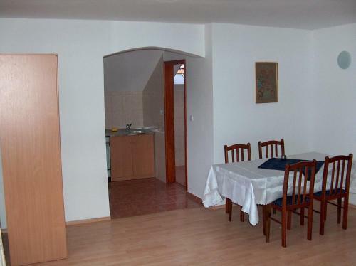 Apartments Ana
