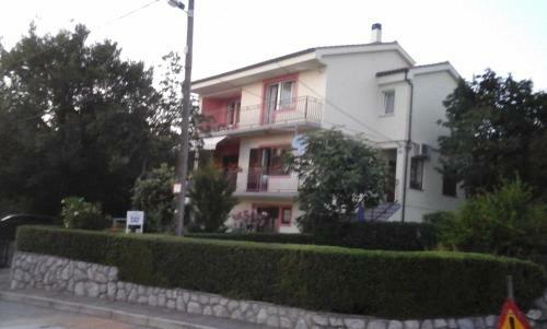 Apartments With A Parking Space Smrika (kraljevica) - 12670
