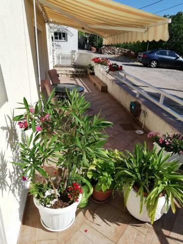 Apartment In Smrika 14264