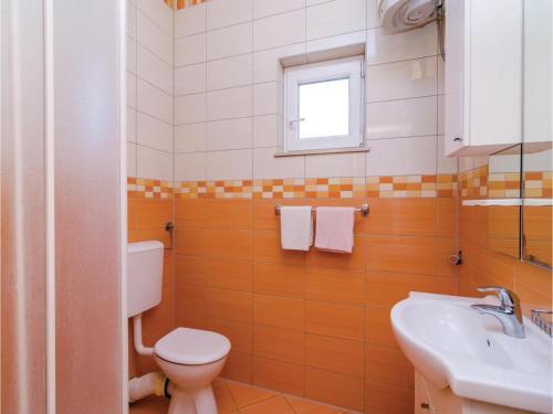 Three-bedroom Apartment In Sobra