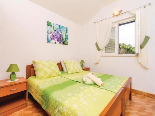 Three-bedroom Apartment In Sobra