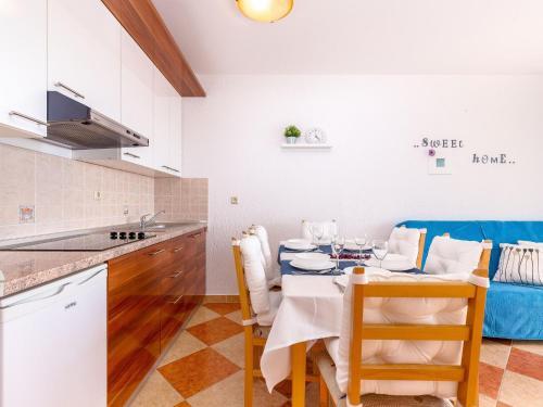 Eye-catching Apartment With Jacuzzi In Crikvenica Croatia
