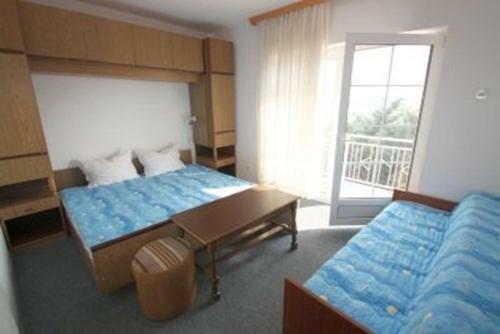 Three-bedroom Apartment Crikvenica Near Sea 7