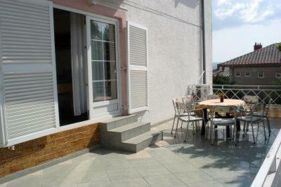 Three-bedroom Apartment Crikvenica Near Sea 7