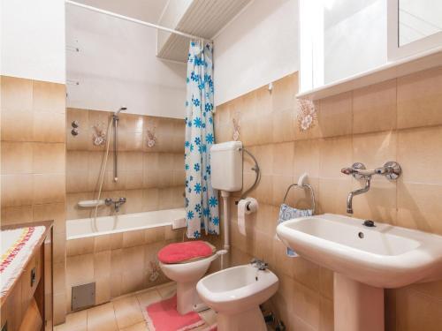 One-bedroom Apartment In Putini