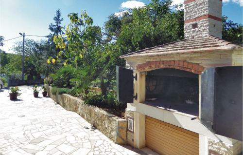 One-bedroom Apartment In Putini