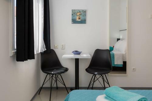 Apartamentos Plr-peristyle Luxury Rooms