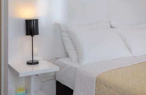 Apartamentos Plr-peristyle Luxury Rooms