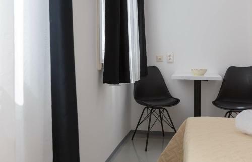 Apartamentos Plr-peristyle Luxury Rooms