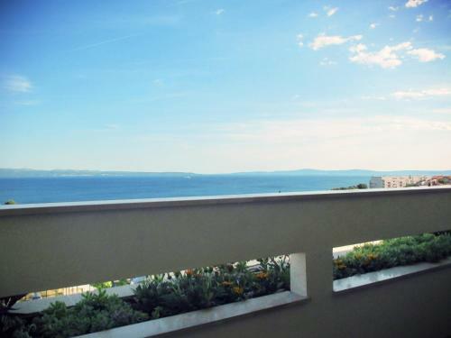 Grand View Apartments