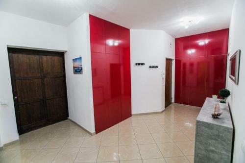 Grand View Apartments