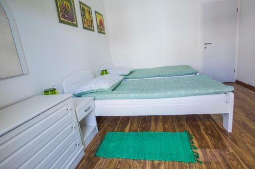 Grand View Apartments