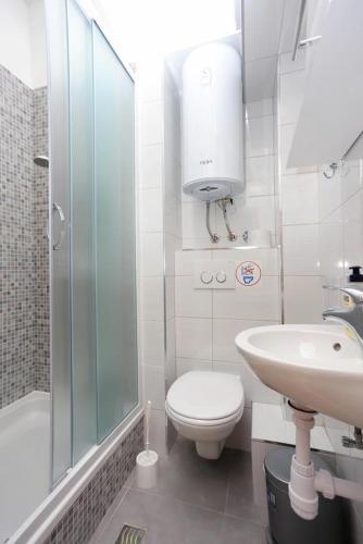 Hostal Family Room Split 11623d