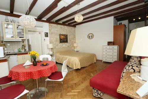 Apartamentos Capogrosso Palace