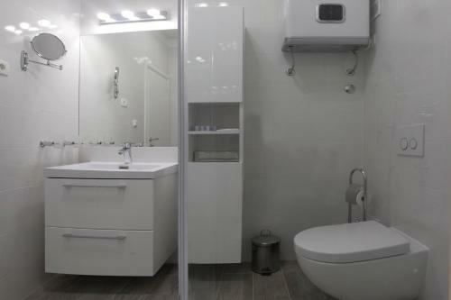 Old Square Apartment