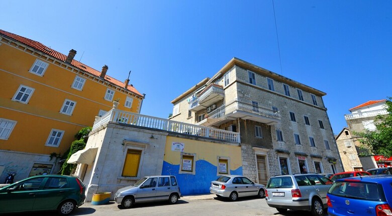 Hostal Luxury Rooms Nirvana
