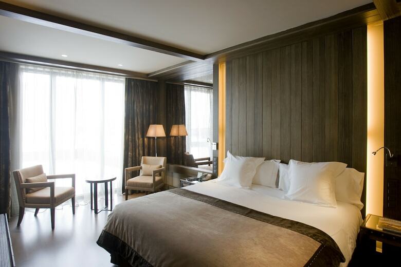 Hotel Val De Neu Baqueira