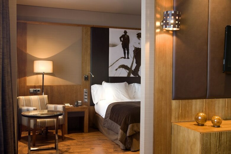 Hotel Val De Neu Baqueira