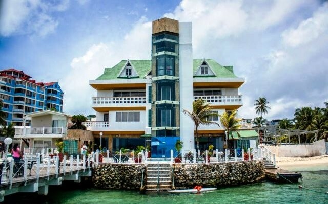 Hotel Lord Pierre