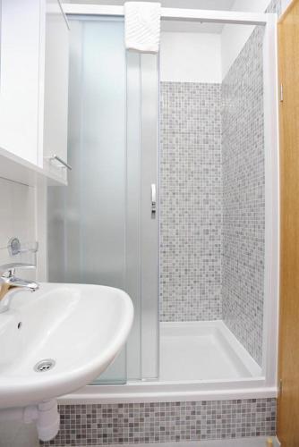 Apartment Split 11623d