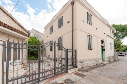 Luxury Villa Roza
