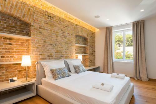 Luxurious Riva Dalmatia Apartments