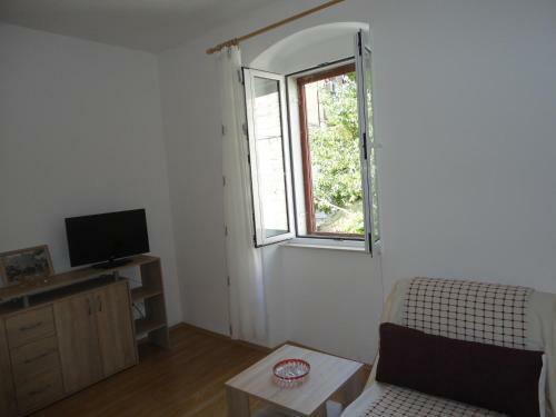 Comfortable Apartment Basa