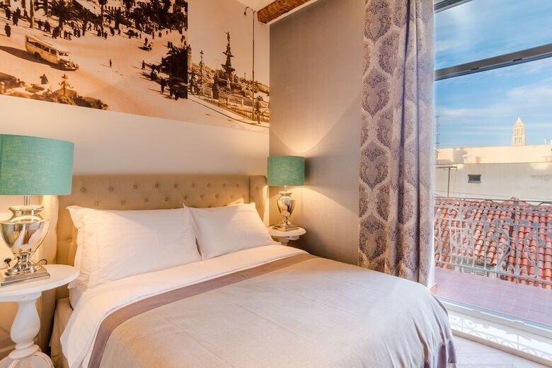 Hostal Procurator 7 Luxury Rooms