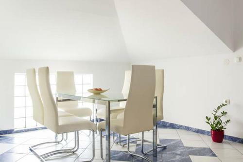 Apartment Bota
