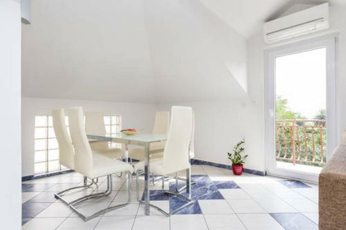 Apartment Bota