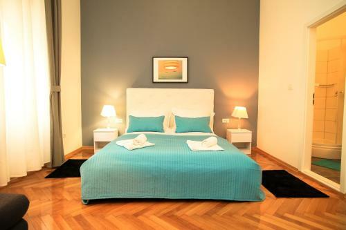 Hostal Contarini Luxury Rooms