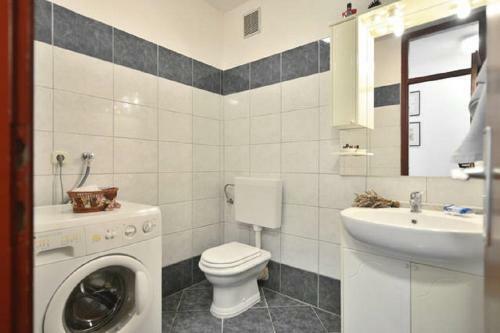 Apartment Doverska Split
