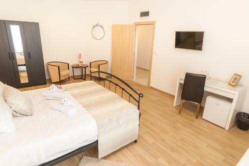 Apartamentos Royal Rooms