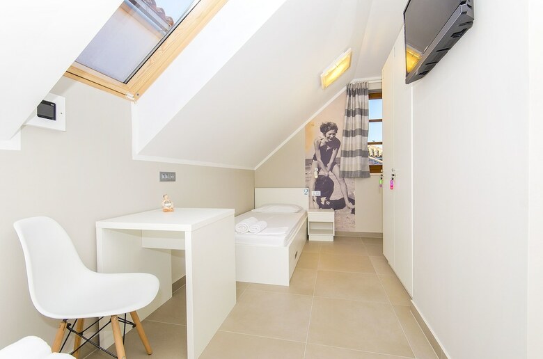Hostel Dvor