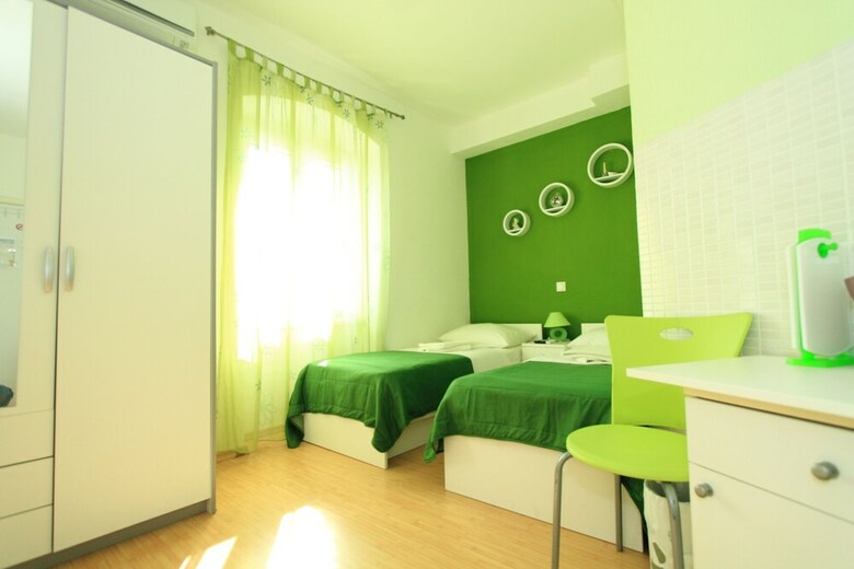 Hostal Nirvana Rooms Split